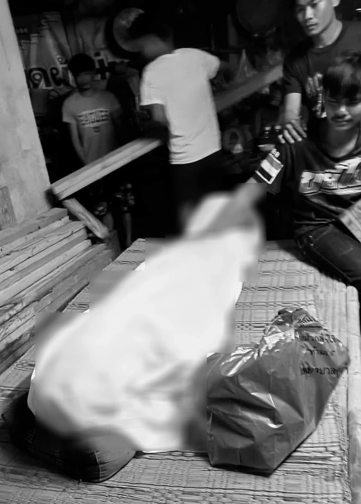 หนุ่ม ปวส. กลับจากดูรถแห่ ถูกอริรุมฟันดับ แม่ร่ำไห้ อีก 3 เดือน ลูกจะเรียนจบ