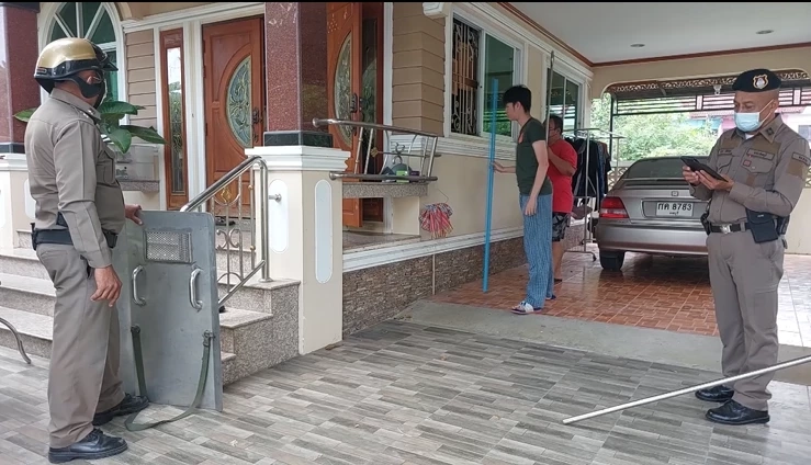 ระทึก! หนุ่มเมียนมาเมาคลั่งประกาศบุกยึดบ้านคนไทย (มีคลิป)