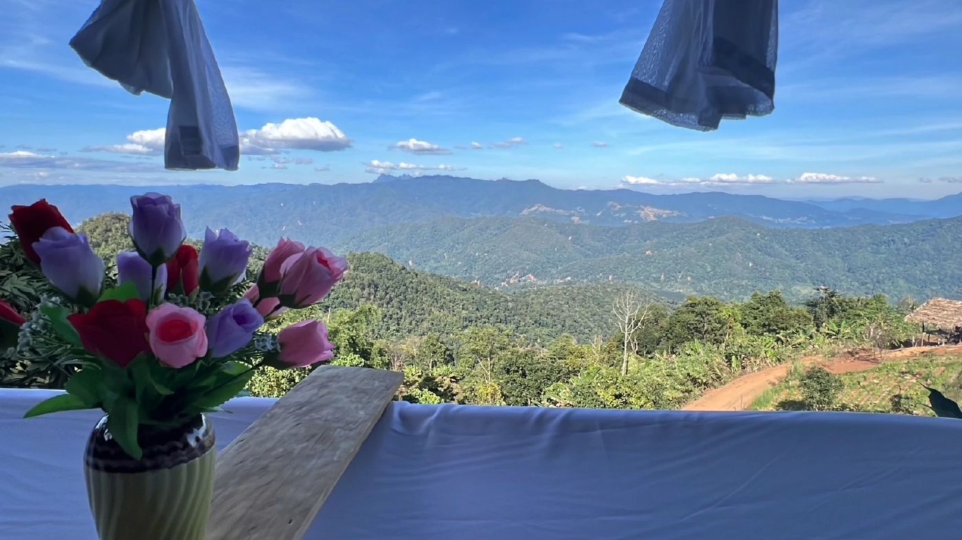 ดอยม่อนเงาะ