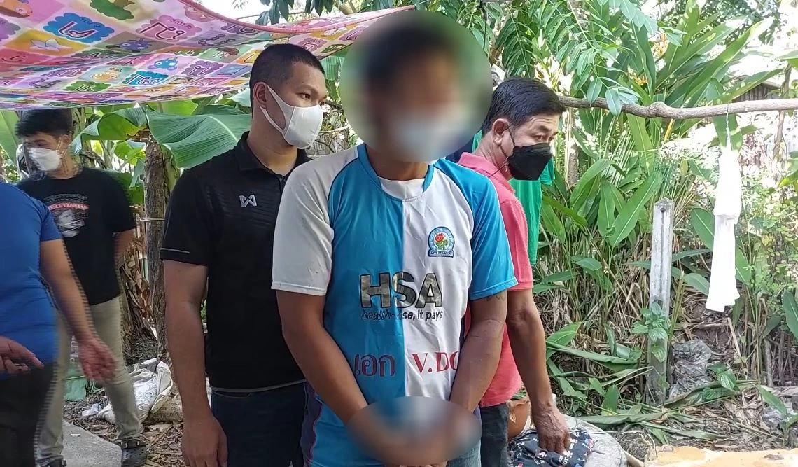 นายสุรเชษฐ์ หรือดิว (สงวนนามสกุล) ผู้ต้องหา