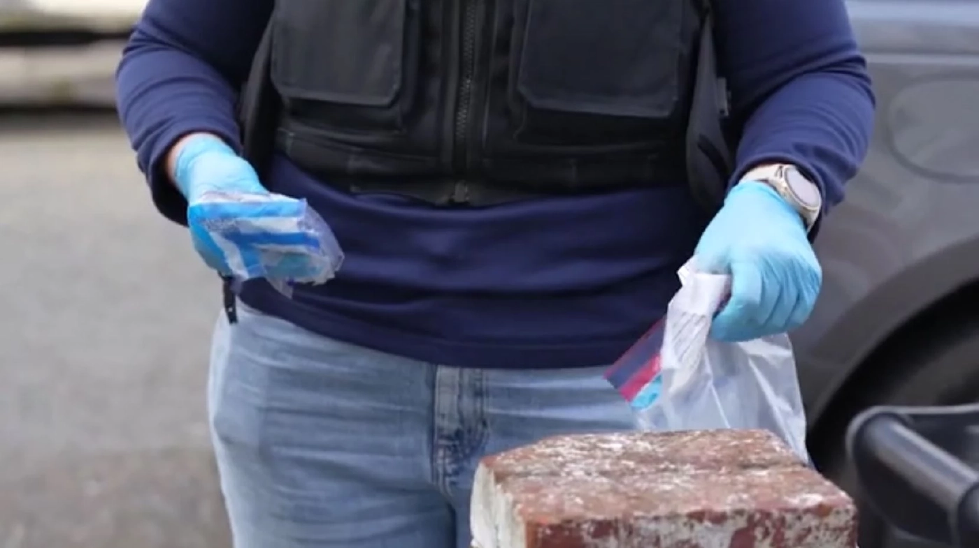 คอลเซ็นเตอร์ข้ามทวีป หลอกเงินผู้ดี 50 ล้านปอนด์