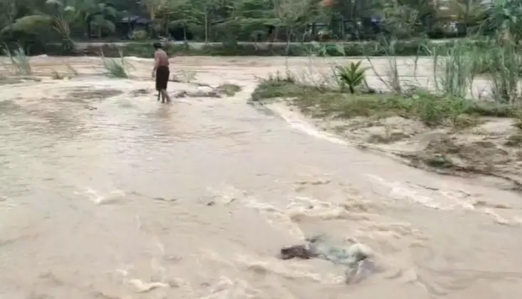พัทลุงฝนตกหนัก น้ำป่าเทือกเขาบรรทัดทะลัก ปภ.สั่งพื้นที่ลุ่มต่ำเฝ้าระวัง