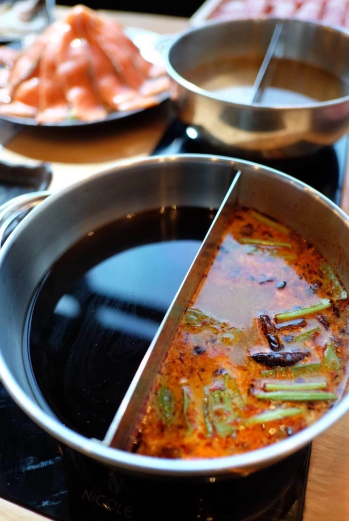 ยูแอนด์ไอ พรีเมียมสุกี้บุฟเฟ่ต์