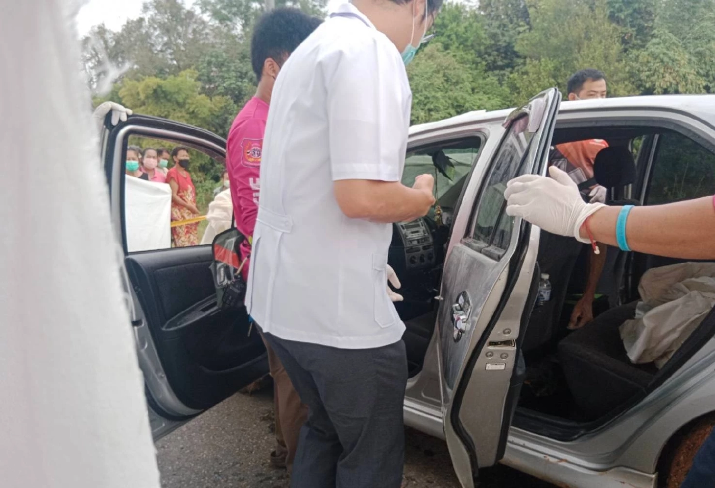 สลด! หนุ่มใหญ่มาหาญาติที่พะเยา ขับรถยนต์เก๋งพุ่งตกแม่น้ำอิงดับคารถ