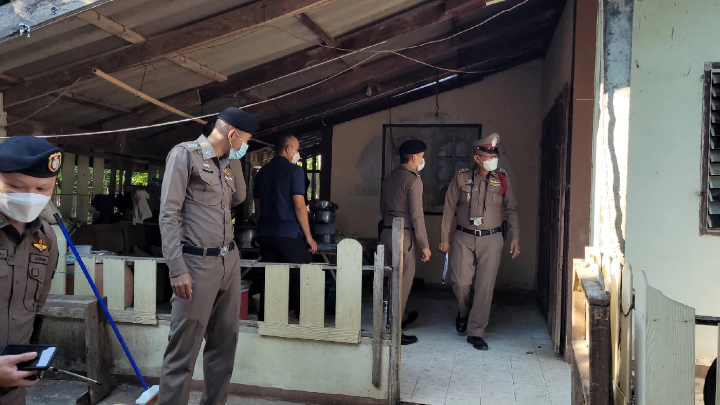 ตร.ยังมึนคดีพบศพสาวใหญ่ในตู้แช่ไก่ ลุ้นผลชันสูตรตอบข้อสงสัยปมเสียชีวิต