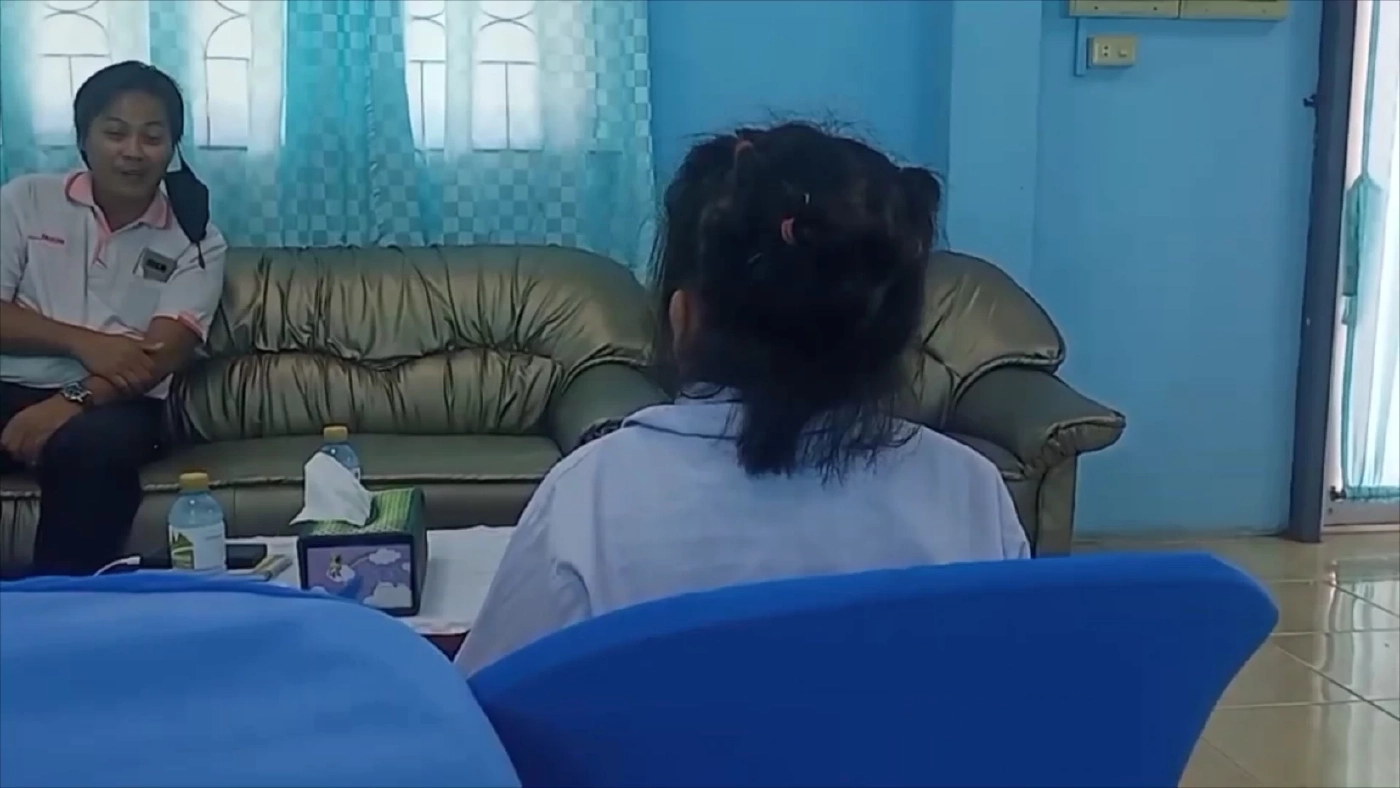 โรงเรียนติดต่อ พม. ให้การช่วยเหลือลูกสาวของนายเล็ก