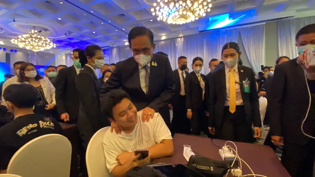 “บิ๊กตู่” ฝากคนรุ่นใหม่ดูแลบ้านเมือง รักสามัคคี เตือน! สิ่งไม่ดีอย่าทำ