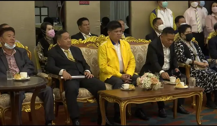 นายเสกสกล อัตถาวงศ์ หัวหน้าพรรคเทิดไท