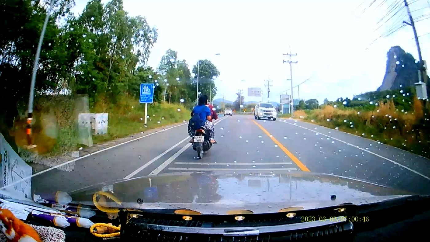 ตร.เล็งออกหมายจับลุงหื่น พ่วงเด็กหญิงวัย 13 ขึ้น จยย. ไปอนาจาร