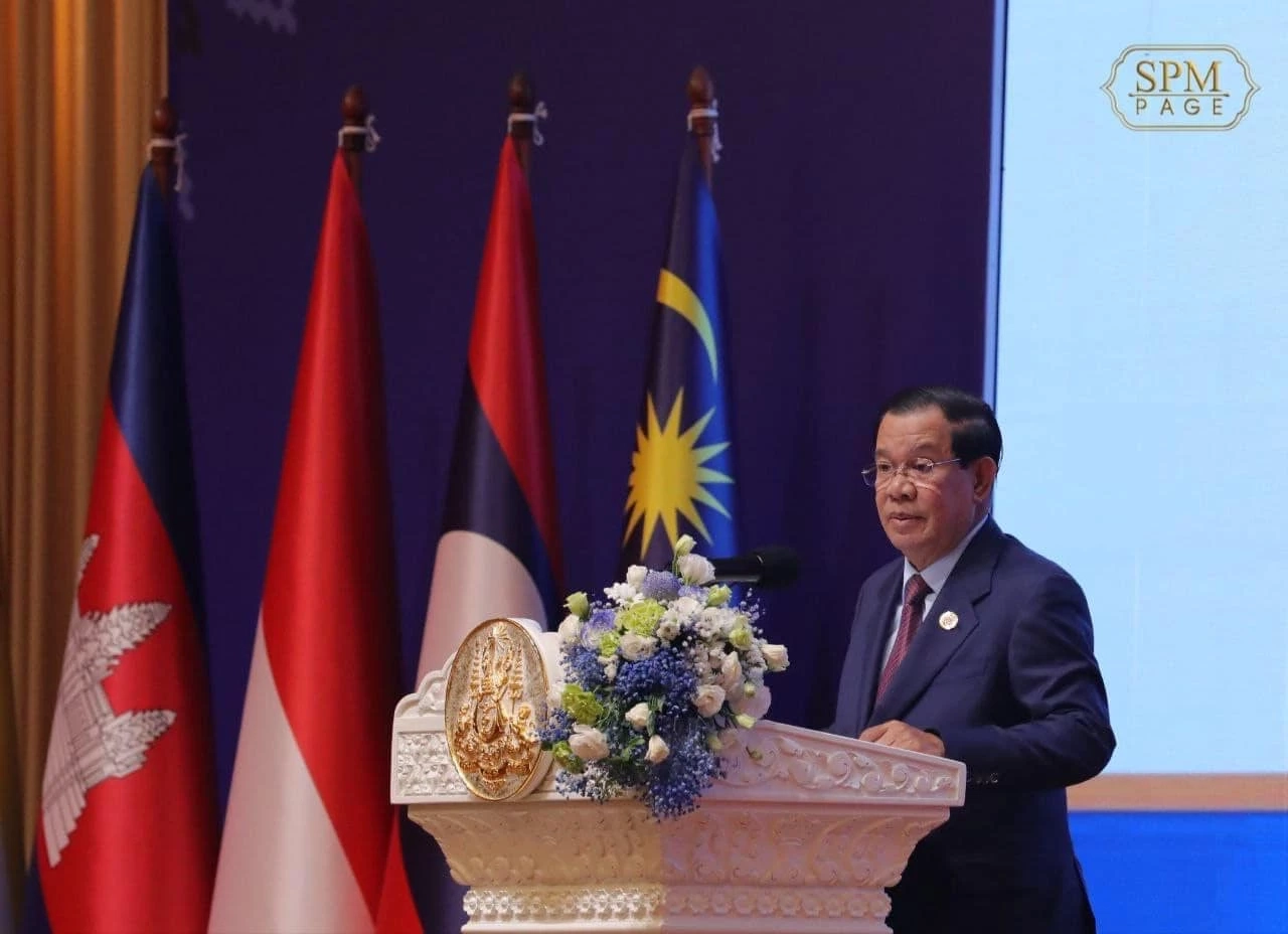 ผู้นำกัมพูชาเปิดการประชุมอาเซียนอย่างเป็นทางการ