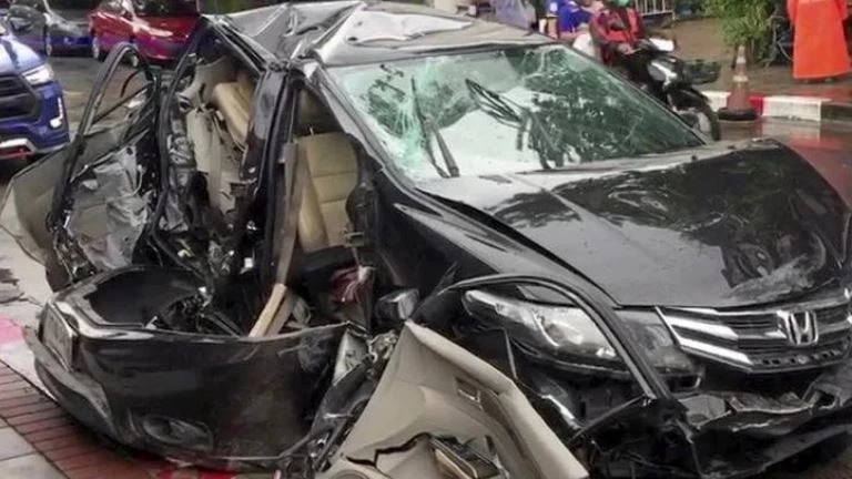 คุก 3 ปี ปรับ 101,000 บาท "หมอ รพ.ตร." เมาซิ่งปอร์เช่ชนเก๋งดับ 2 สาหัส 1