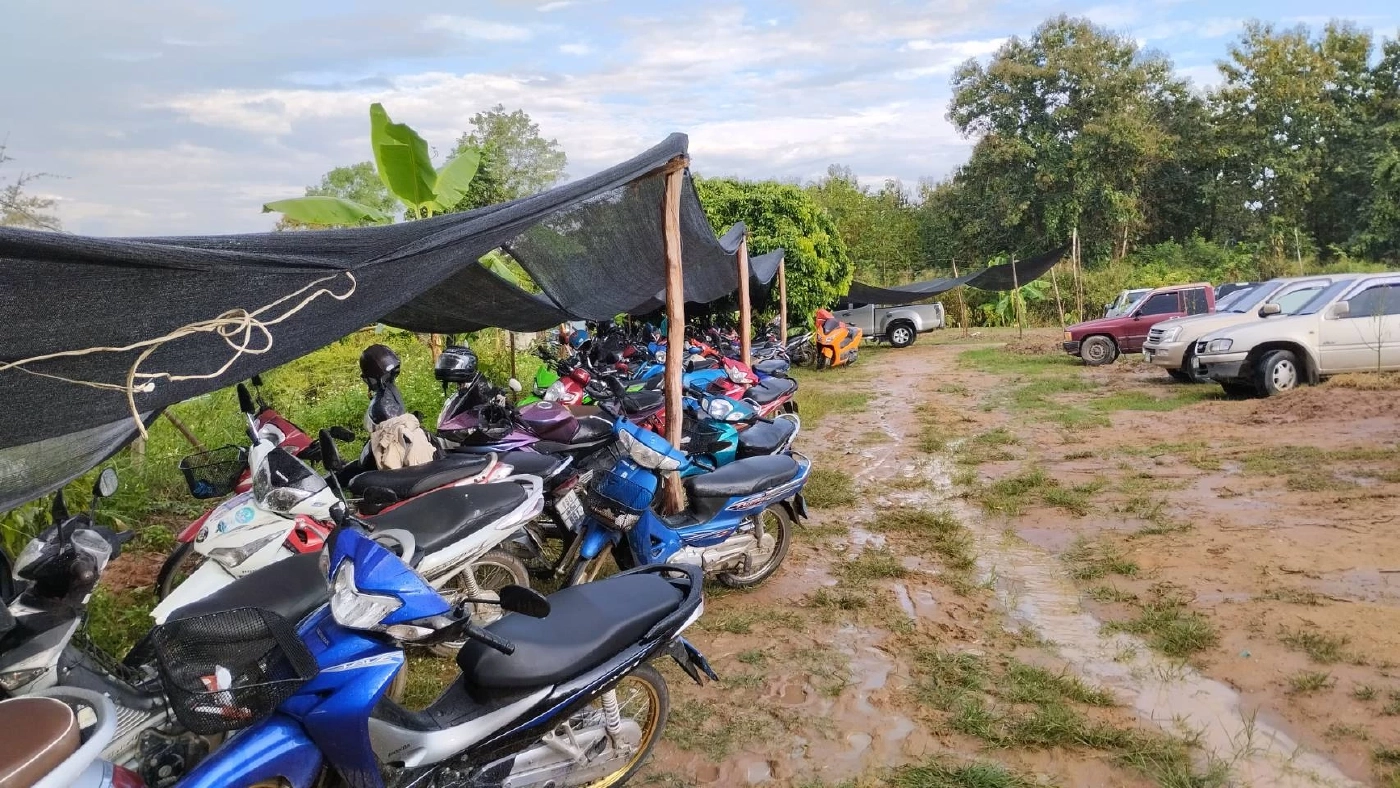 เชียนไก่ชนวงแตก ฝ่ายปกครองเชียงใหม่บูรณาการกำลัง ทลายบ่อนไก่เถื่อน อ.แม่วาง