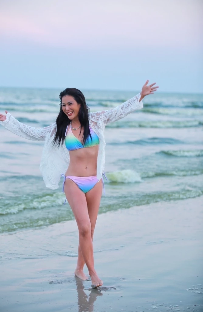 น้ำผึ้ง ณัฐริกา ธรรมปรีดานันท์