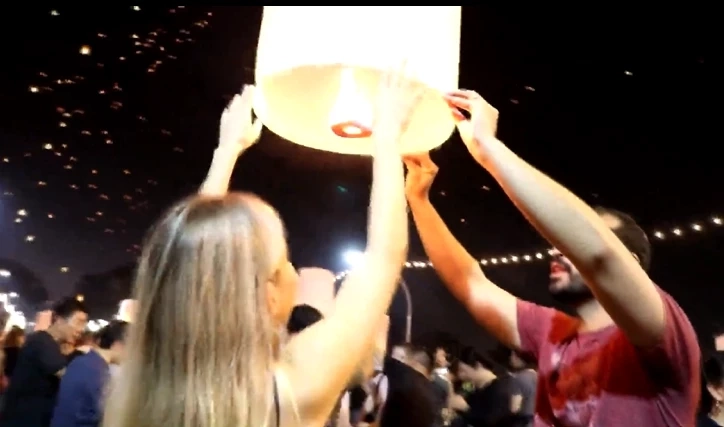 บรรยากาศเทศกาลยี่เป็งเชียงใหม่