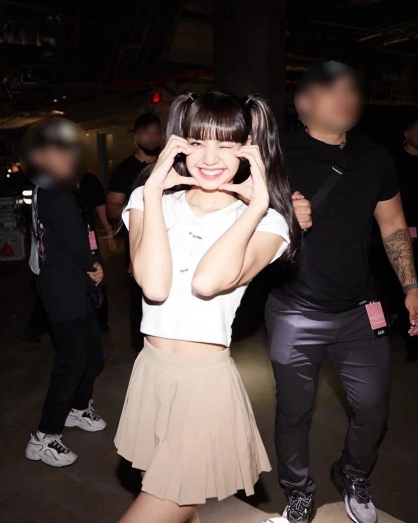 ลิซ่า Blackpink สร้างประวัติศาสตร์ทุบสถิติแซง Adele ไปเรียบร้อย