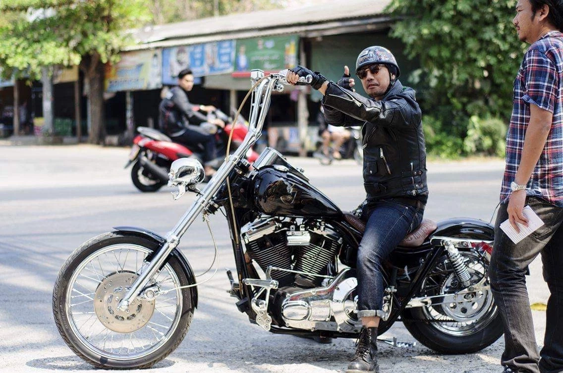 เช ดิษย์ดนัย  ชนารัศมิ้นนปภา