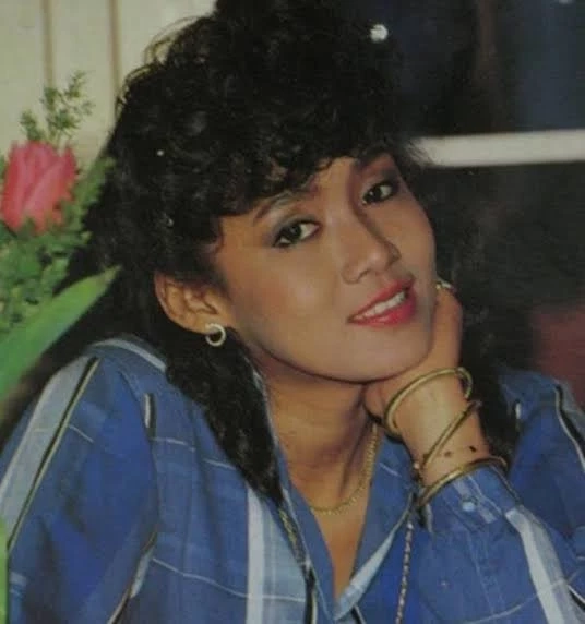 ลินดา ค้าธัญเจริญ