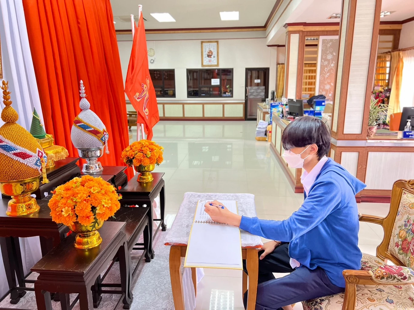 คณาจารย์-นักศึกษา กศน.โคราช ลงนามถวายพระพร“สมเด็จพระเจ้าลูกเธอ เจ้าฟ้าพัชรกิติยาภาฯ