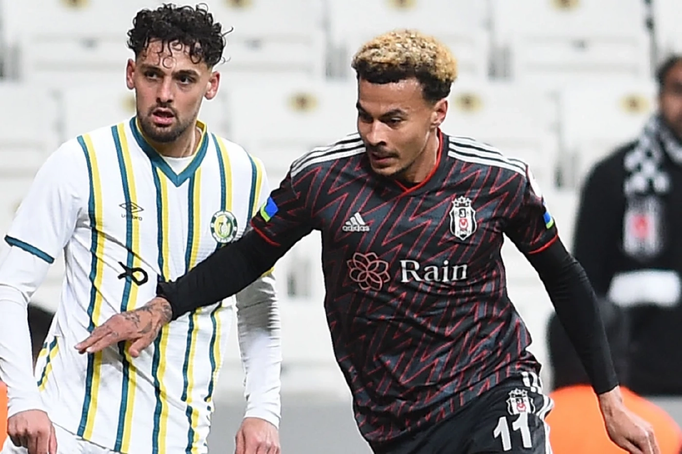 เดเล อัลลี ทำสถิติถูกเปลี่ยนตัวออกหลังลงสนามไปเพียง29 นาที