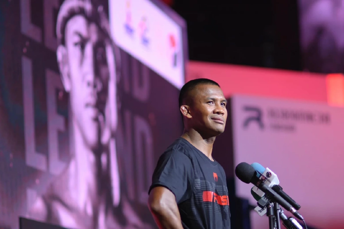 ประมาทไม่ได้! "บัวขาว" รับหนักใจไฟต์ดวล "เยฟิเมนโก้"