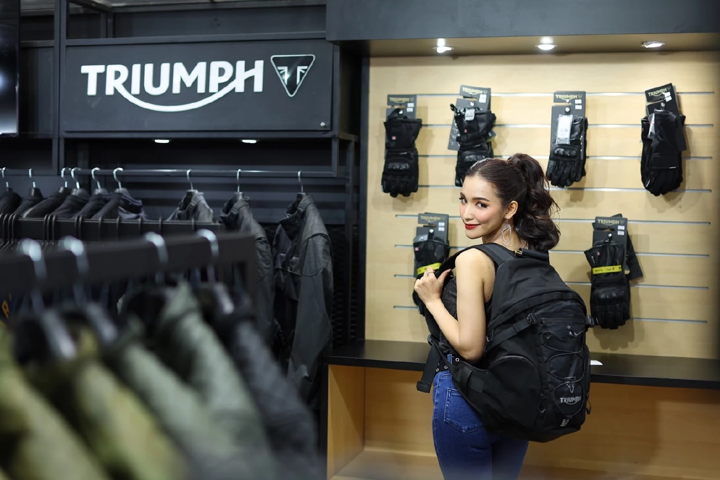 จัดเต็ม เสริมลุคไบค์เกอร์สไตล์ "ไทรอัมพ์" ในงาน MOTOR EXPO 2022