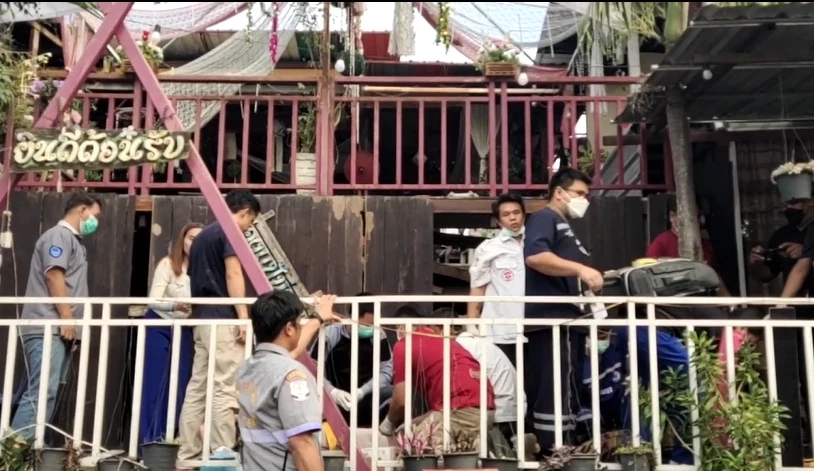 ระทึก! ร้านอาหารดังเมืองแพร่ถล่ม ลูกค้าร่วงสูงกว่า 3 เมตร เจ็บระนาวนับสิบ