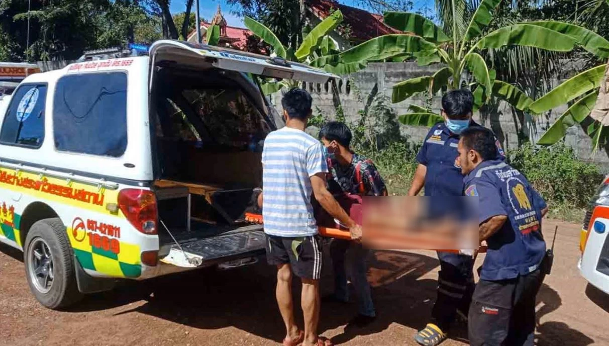 ตูมสนั่น! 2 พ่อลูก เตรียมพลุตะไลงานศพ เกิดระเบิดคามือ ดับ 1 เจ็บ 1