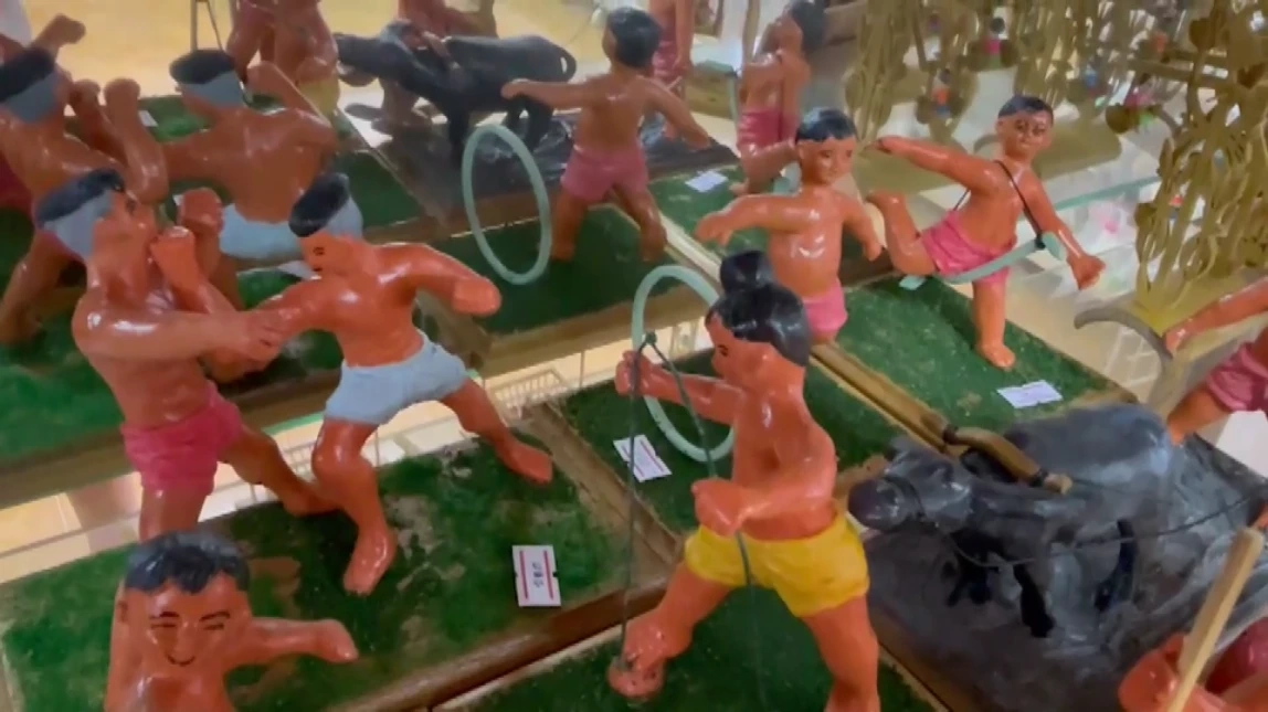 ตุ๊กตาชาววังบ้านบางเสด็จ งานศิลปาชีพ ต่อลมหายใจชาวบ้าน ของดีเมืองอ่างทอง