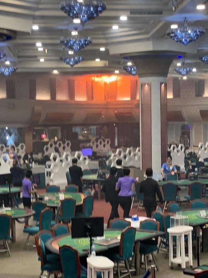 เหตุเพลิงไหม้ที่ กาสิโน แกรนด์ไดมอน ปอยเปต กัมพูชา 