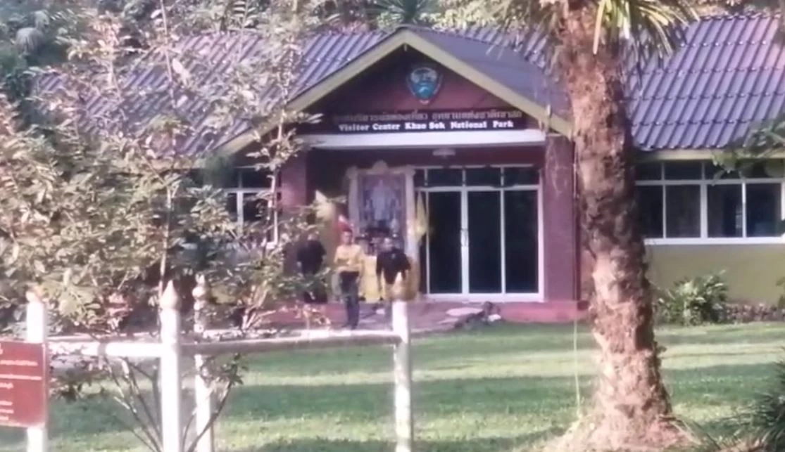 สารภาพแล้ว! สามีโหด ใช้ด้ามไม้กวาดตีภรรยาจนตาย โยนศพทิ้งเหวนานนับเดือน