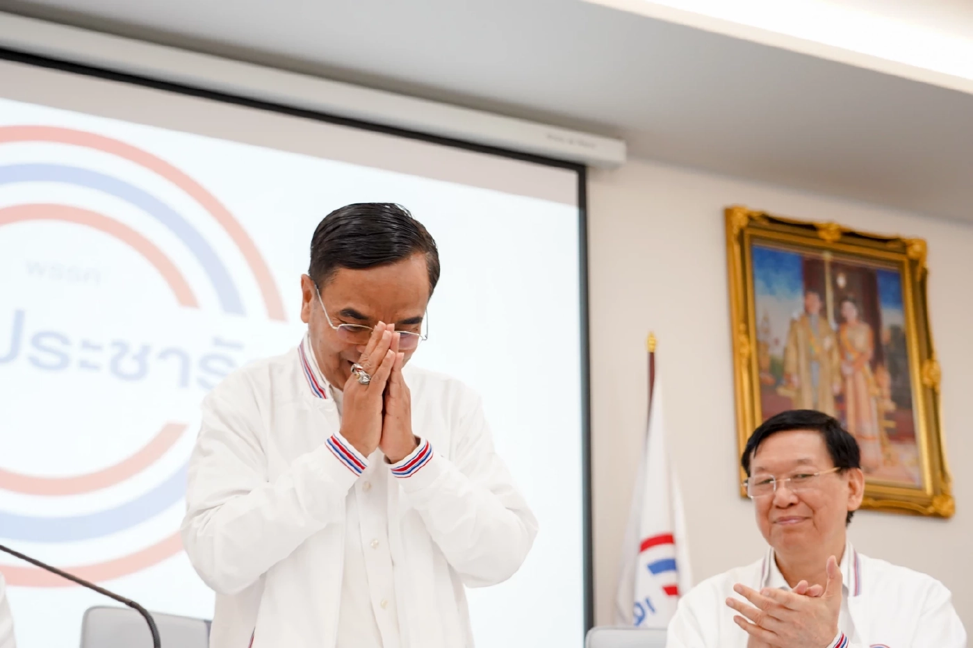 พปชร. เปิดตัว "นิพิฏฐ์" เข้าร่วมพรรคช่วยภาคใต้ มั่นใจมีความสามารถ