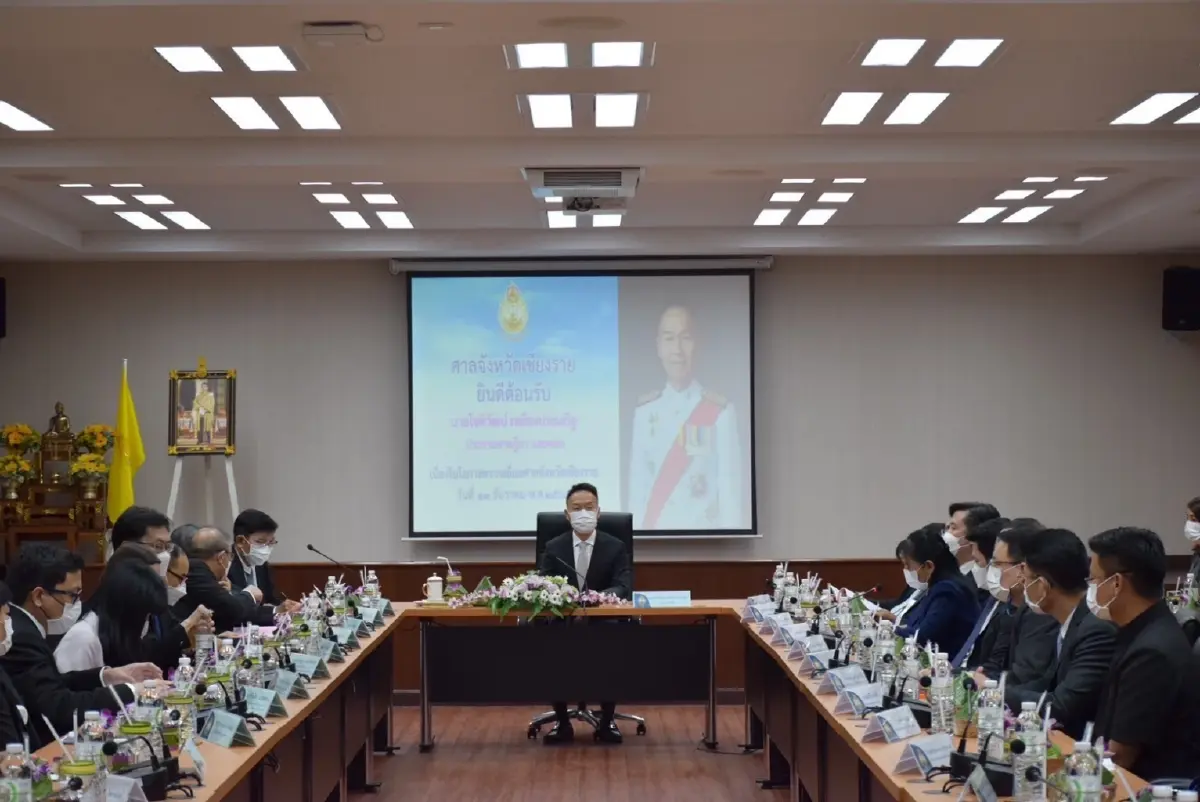 "ปธ.ฎีกา" ตรวจเยี่ยม-มอบนโยบายศาลภาค 5 พร้อมรับฟังปัญหาจากผู้ปฎิบัติงาน
