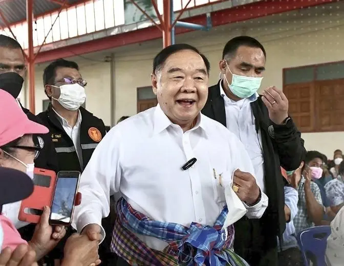 พล.อ.ประวิตร  วงษ์สุวรรณ  รองนายกฯและหัวหน้าพรรคพลังประช่ารัฐ