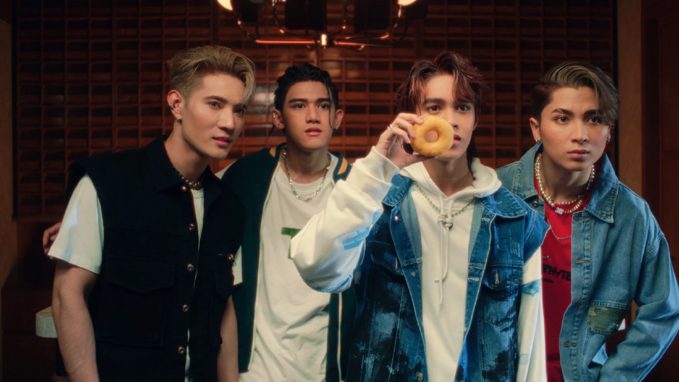 Stand by หล่อ