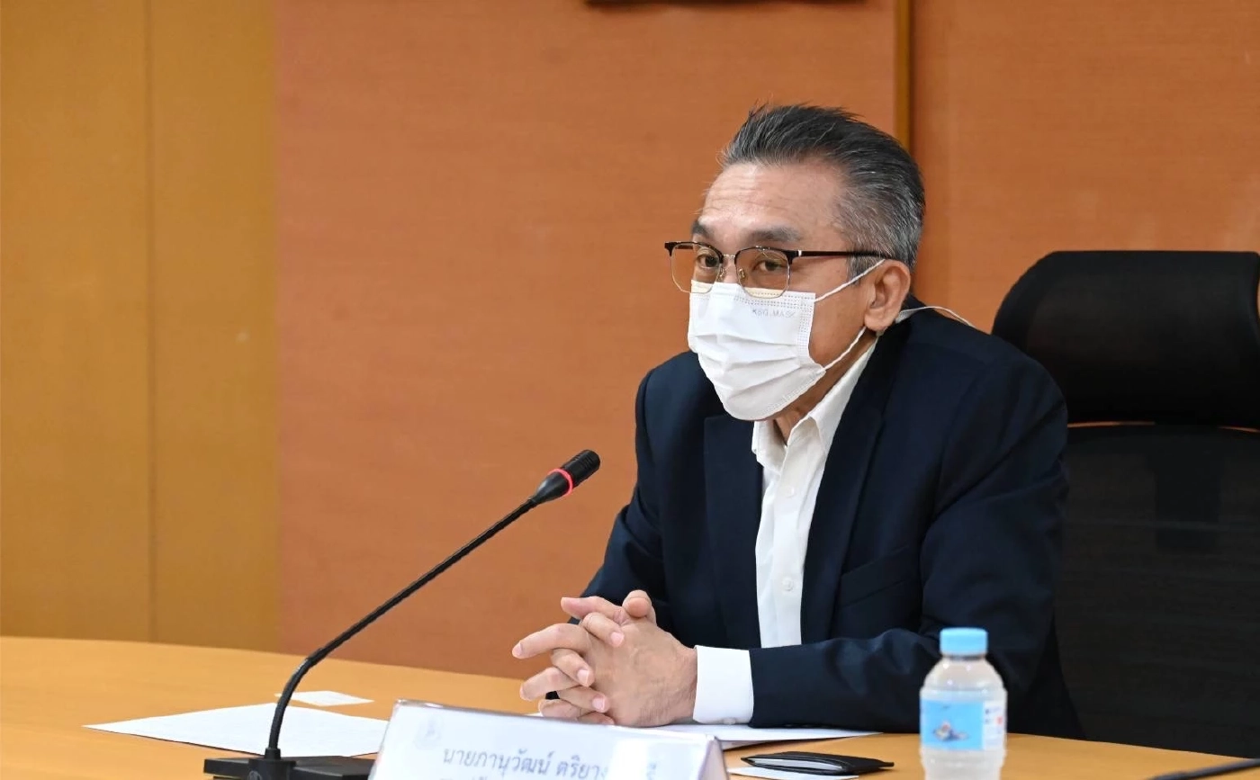 นายภานุวัฒน์ ตริยางกูรศรี รองปลัดกระทรวงอุตสาหกรรม