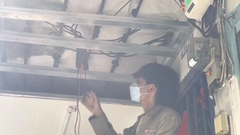 ตำรวจท่าข้าม-กฟน. ทลายเหมืองขุดบิทคอยน์ ลักลอบใช้ไฟเสียหาย 10 ล้านบาท