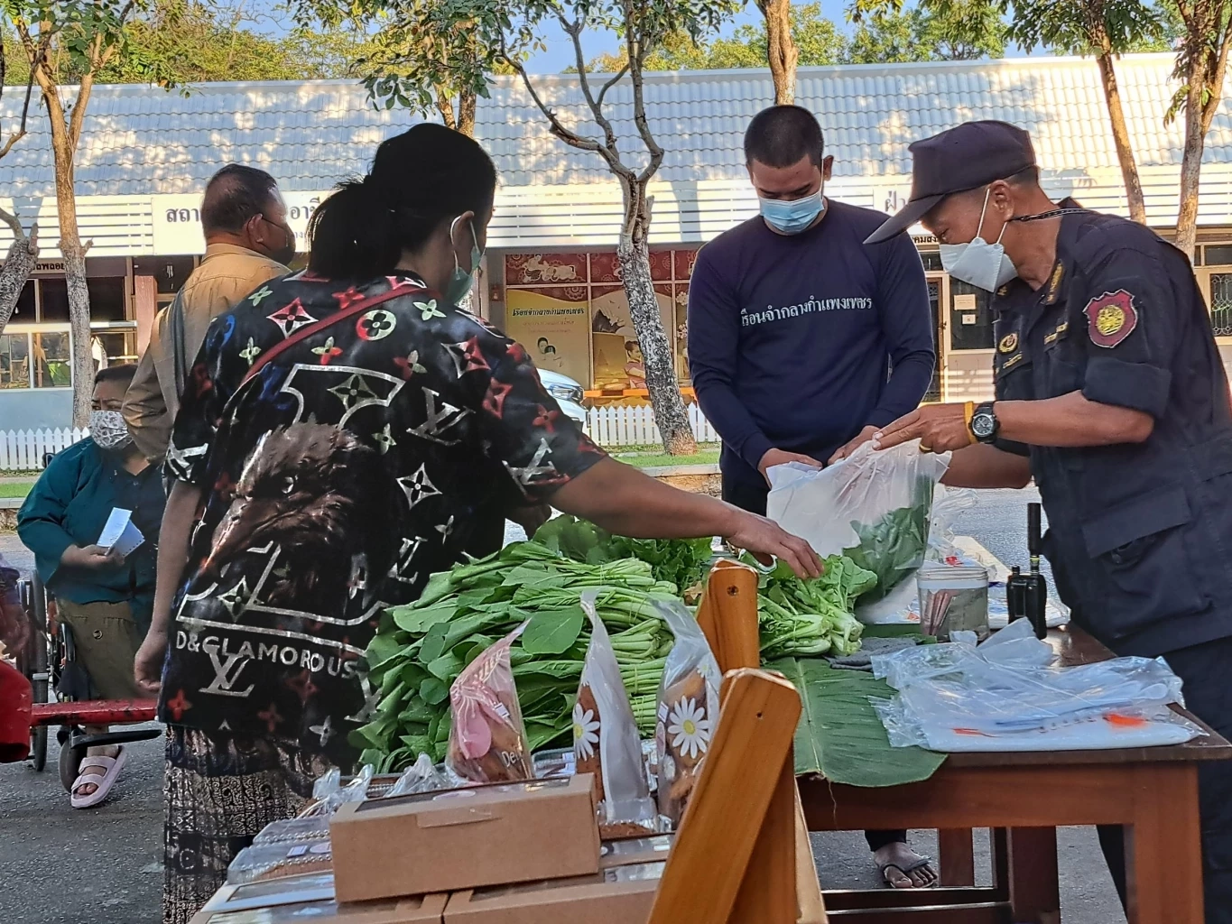 "เรือนจำกำแพงเพชร" ชวน อุดหนุนผักปลอดสาร เพื่อสวัสดิการผู้ต้องขัง