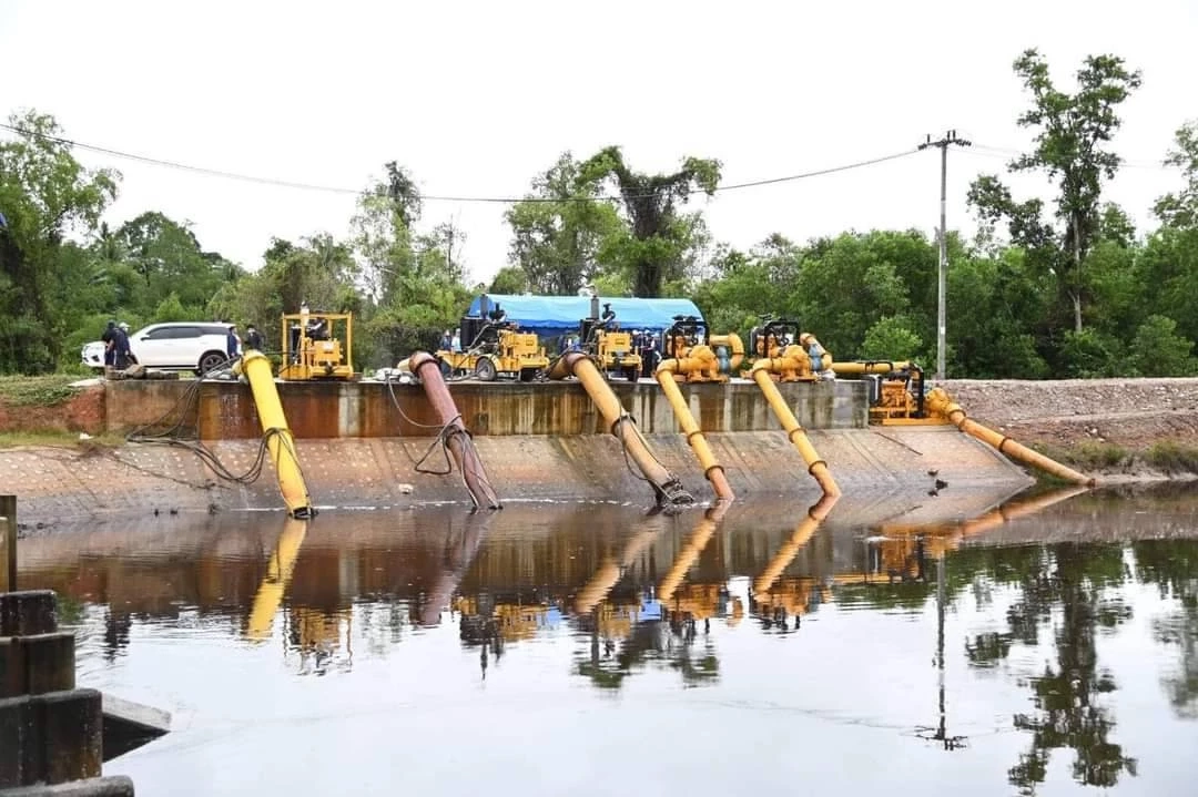 เฝ้าระวังน้ำท่วมภาคใต้ "กรมชลฯ" เตรียมพร้อม 8-11 ธ.ค. ตลอด 24 ชั่วโมง