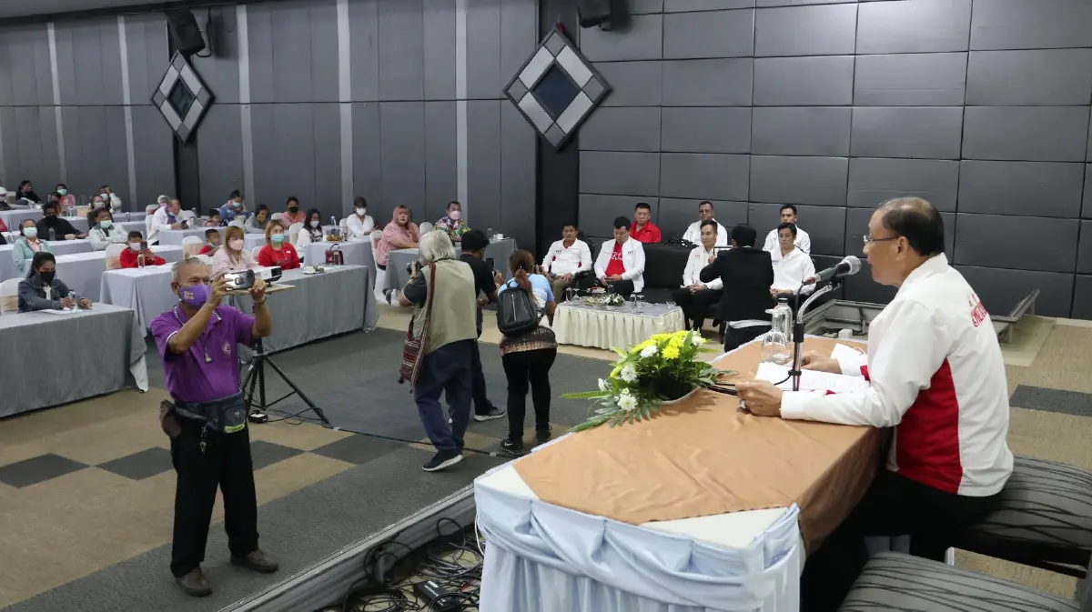 “เพื่อไทย” ประกาศกร้าว! ไม่จับมือฝ่ายตรงข้ามประชาธิปไตยจัดตั้งรัฐบาล