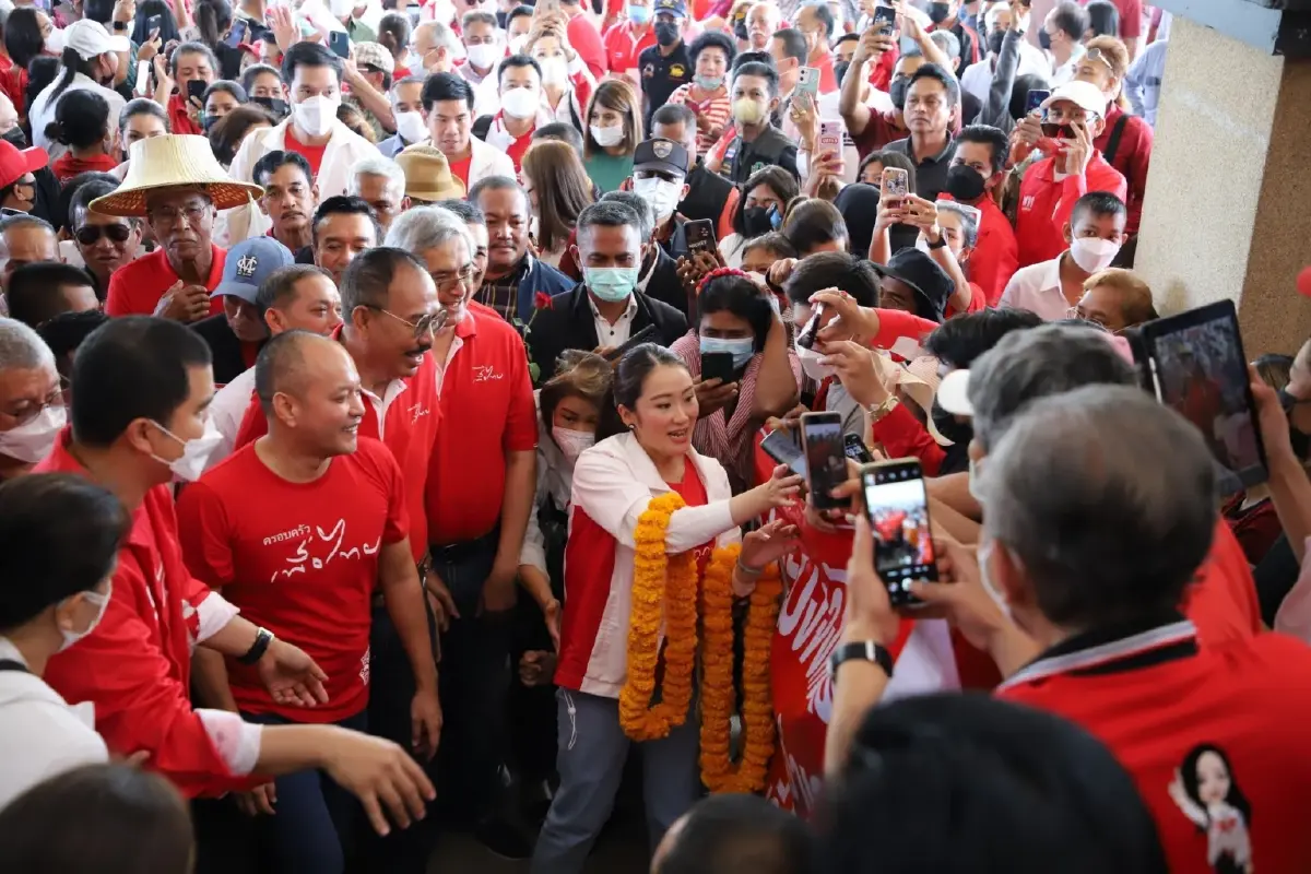 “อุ๊งอิ๊งค์” โชว์ลีลา! อ้อนคนใต้  เปิดใจเลือก พท. แลนด์สไลด์