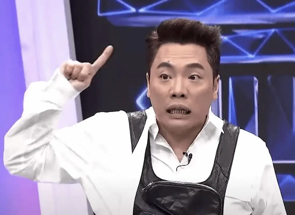 'แคนดี้' องค์ลง 'มดดำ' ถามแรงเลี้อยทำไม? ชาวเน็ตขยี้ซ้ำ! ให้เอาน้ำร้อนราด