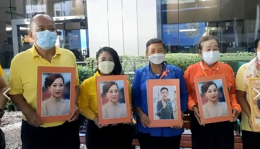 บรรยากาศบริเวณอาคารภูมิสิริมังคลานุสรณ์ มีพสกนิกร ร่วมถวายพระพร แด่ "พระองค์ภาฯ"ให้ทรงหายจากพระอาการประชวร
