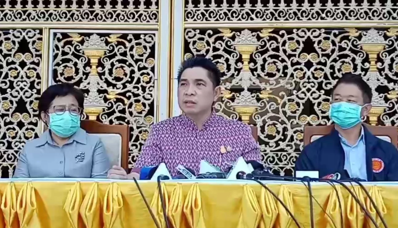  ว่าที่ร้อยตรี ธนกฤต จิตรอารีย์รัตน์ เลขานุการรัฐมนตรีว่าการกระทรวงยุติธรรม 