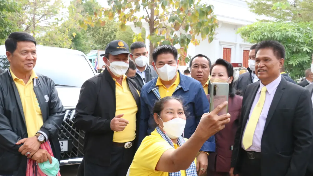 ลุยโคราช! "ธรรมนัส” โปรยยาหอม "ลุงป้อม" เตรียมพัฒนาเป็นศูนย์กลางอีสาน