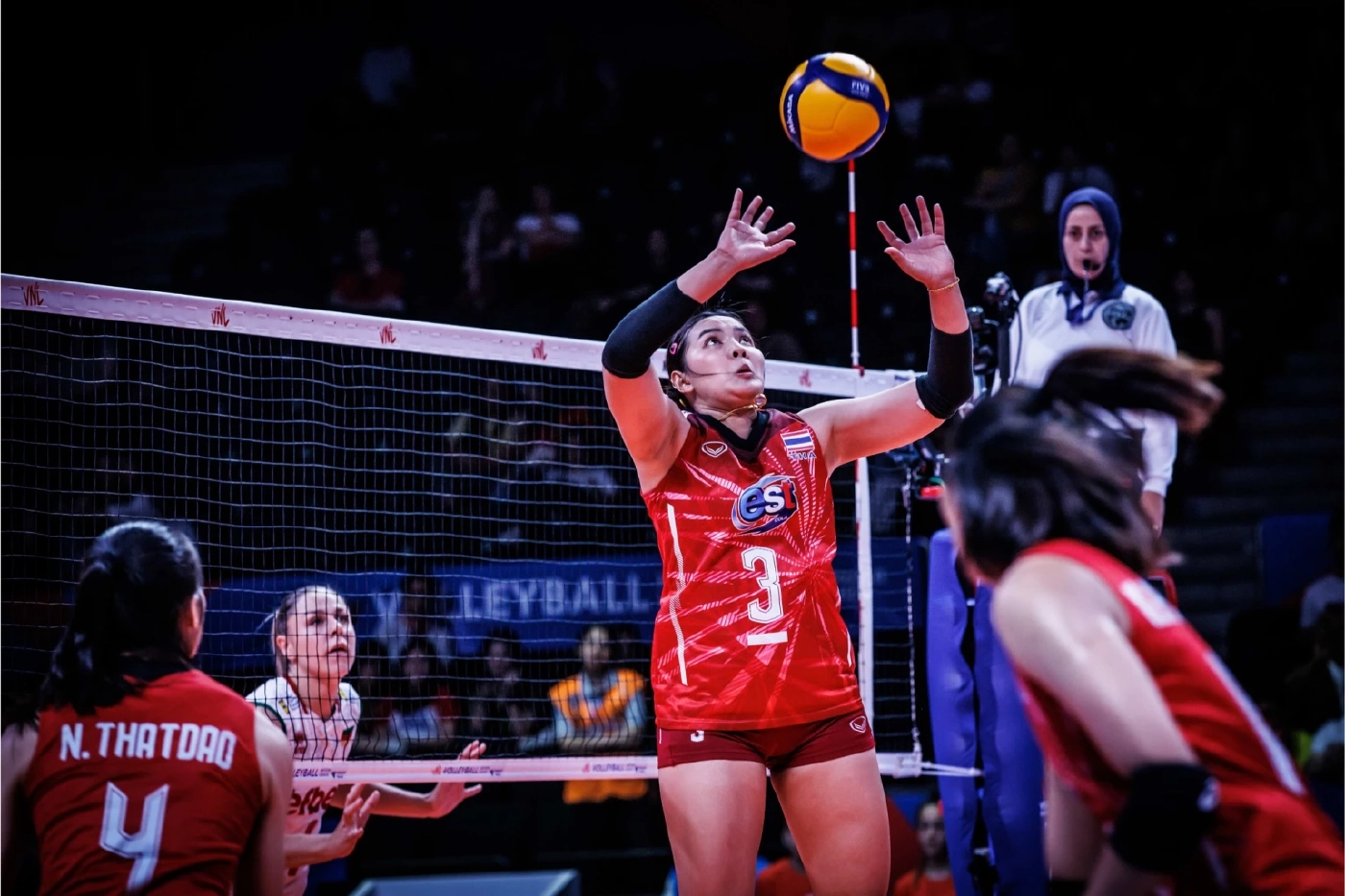 "กัปตันชมพู่" ย้ายซบ "ราปิด บูคาเรสต์" ในลีกโรมาเนีย