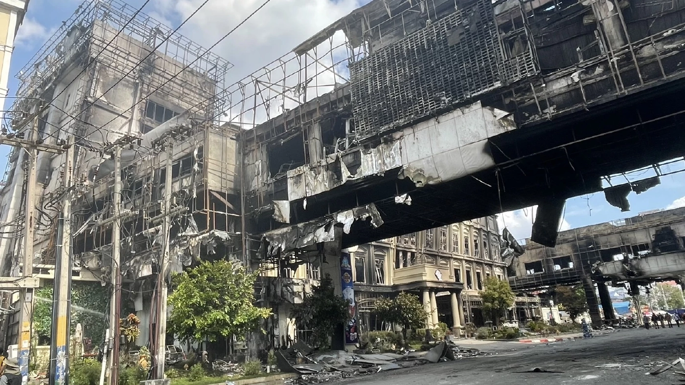 สยอง! พบคนไทยเสียชีวิตเกิน 30 ราย ไฟไหม้กาสิโนปอยเปต รอยืนยันจากทางการ