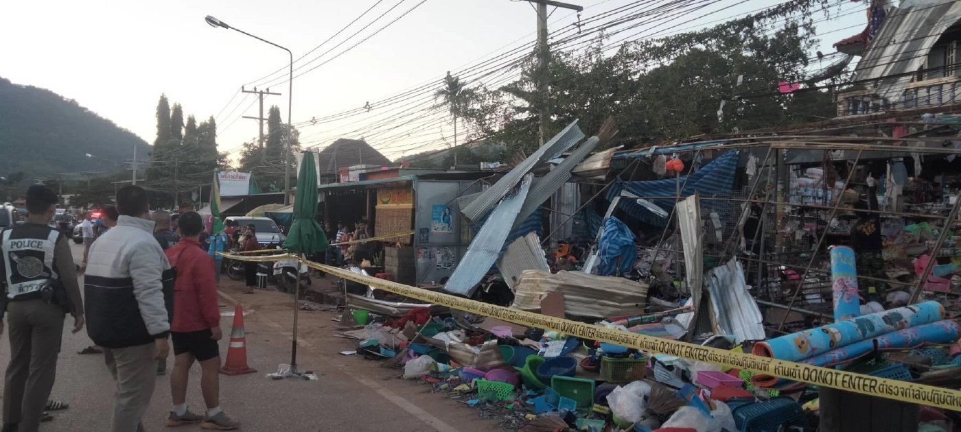 ด่วน! เกิดเหตุระเบิดหน้าร้านสะดวกซื้อ อำเภอปางมะผ้า เจ็บ 2 ราย (มีคลิป)