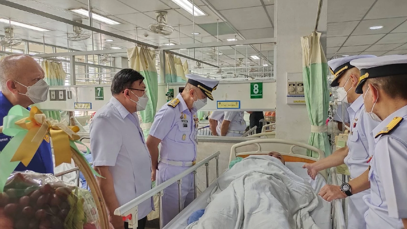 "ผบ.ทร." เผยต้องใช้ผู้เชี่ยวชาญ กู้ซากเรือหลวงสุโขทัย เหตุจมลึก 40 เมตร