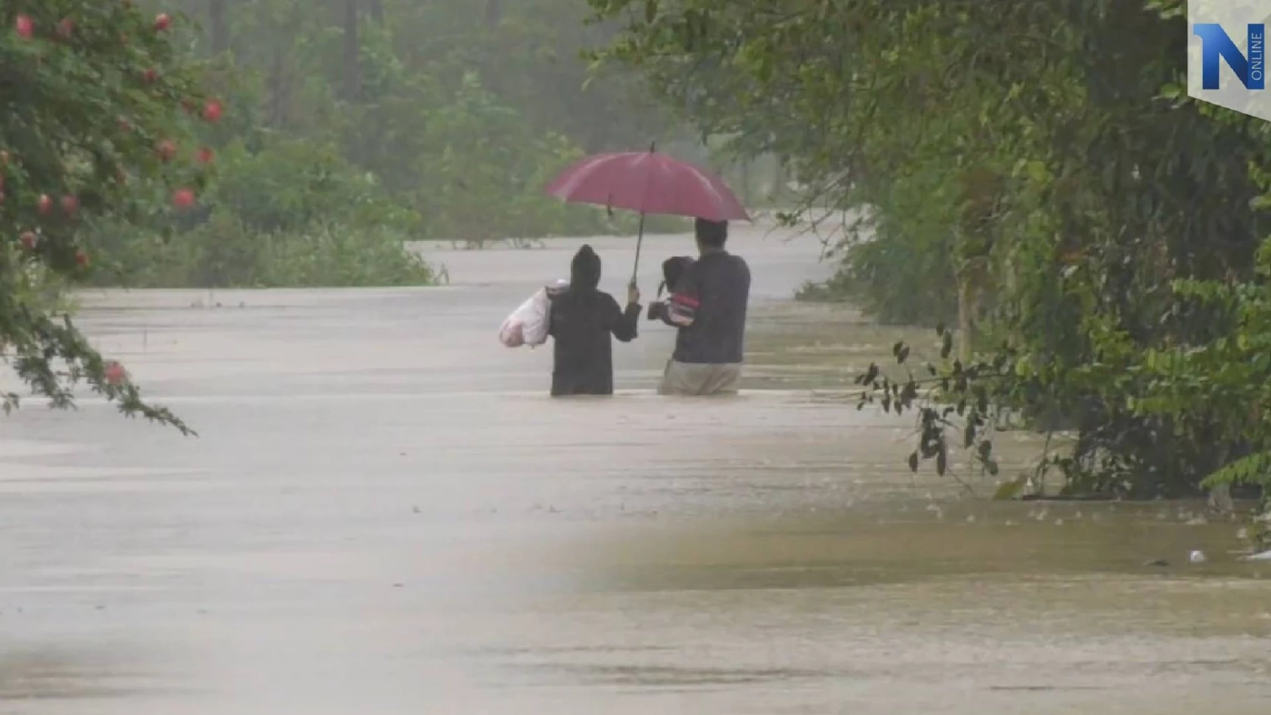 น้ำท่วม อ.ควนเนียง จ.สงขลา ยังอ่วม กระทบชาวบ้าน 4 ตำบล จนท.เร่งช่วยเหลือ