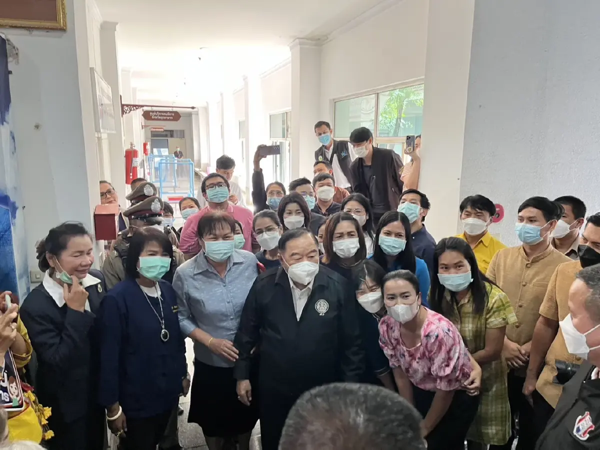 “บิ๊กป้อม-ชัยวุฒิ” ควงคู่! ลงพื้นที่มุกดาหาร แก้ปัญหาน้ำรับมือภัยแล้ง